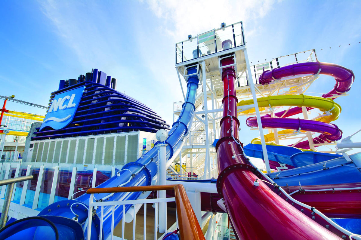 What is a lido deck on a cruise ship? Retail Planning Blog