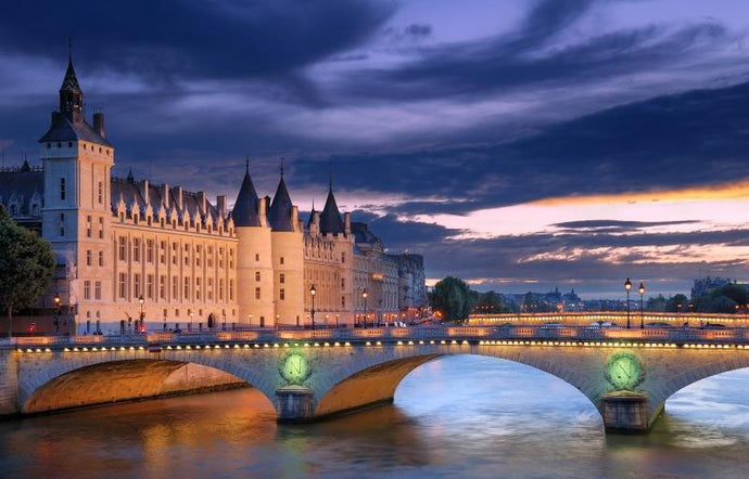 Paris: Memories of a Day in the city of light